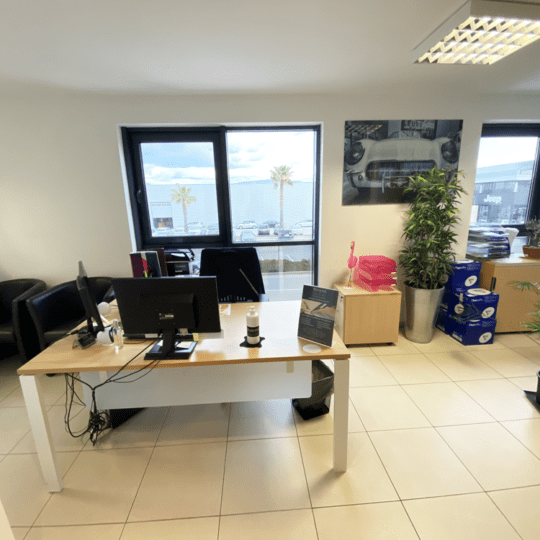 BUREAU-SECRETARIAT-2-COURTIER-RIVIERA-PATRIMOINE-CONSEILS